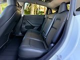 Tesla Model Y Long Range AWD - náhled 9