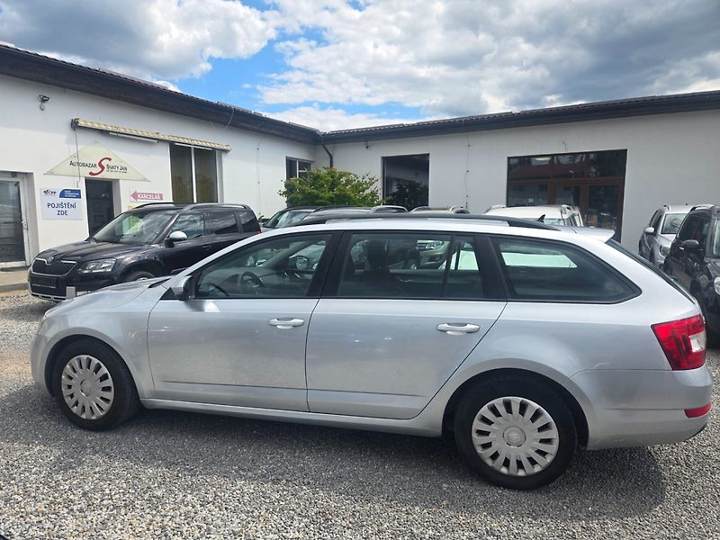 Škoda Octavia (2013) 2.0 TDI Elegance, Odpočet DPH - fotka 5 z 27