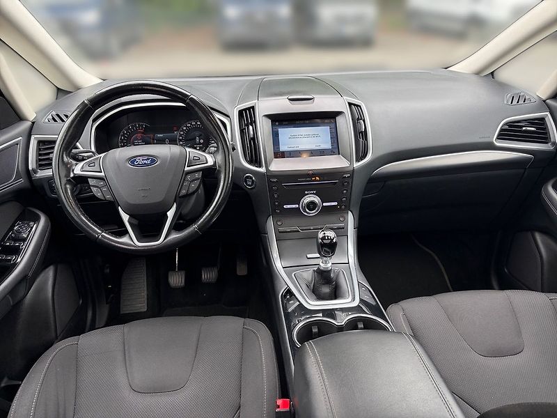 Ford S-MAX Titanium 7-míst záruka od - fotka 10 z 20
