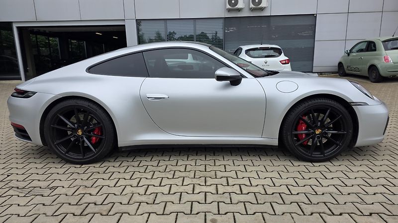Porsche 911 (2020) 4S BOSE SERVIS TOP STAV - fotka 3 z 14