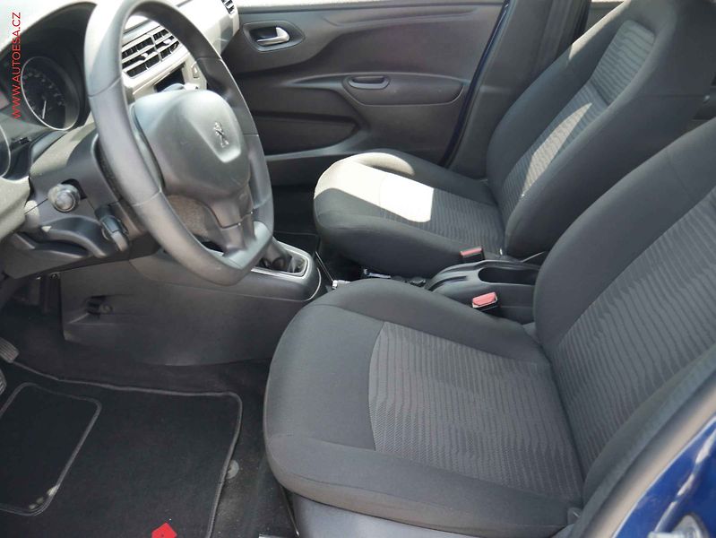 Peugeot 301 (2018) 1.2PT, ČR, Allure - fotka 9 z 16
