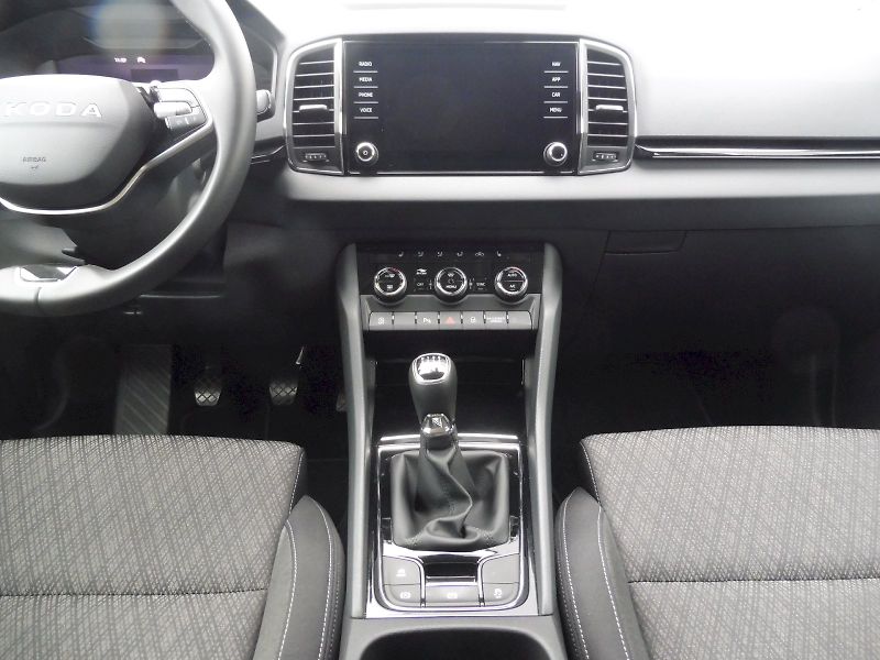 Škoda Karoq (2025) Top Selection 1,5 TSI 110kW - fotka 11 z 29