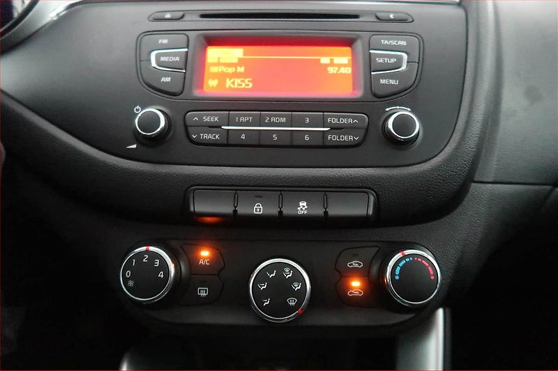 Kia Ceed (2017) 1.4 CVVT, Serv.kniha - fotka 12 z 15