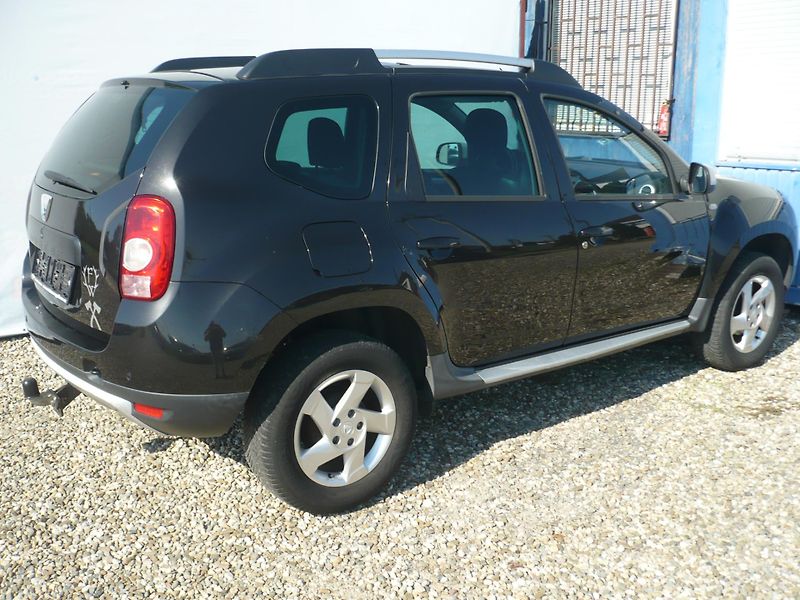 Dacia Duster 1.6i 77Kw Klimatizace - fotka 7 z 26