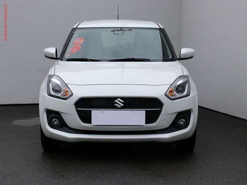 Suzuki Swift (2024) 1.2, 1.maj,ČR, v tovární - fotka 2 z 3