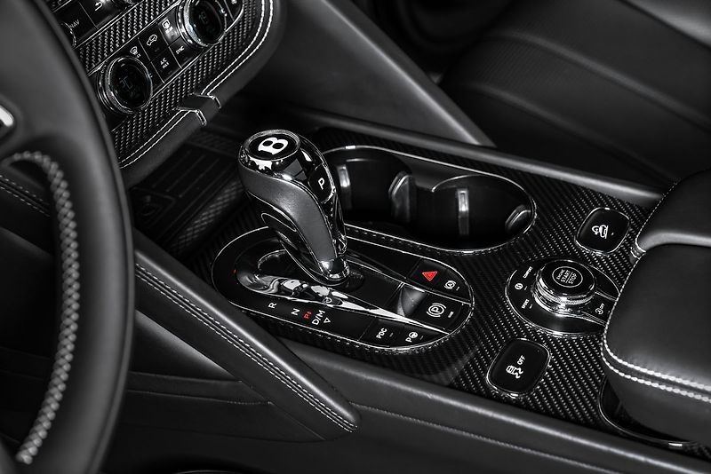 Bentley Bentayga First Edition - fotka 17 z 30