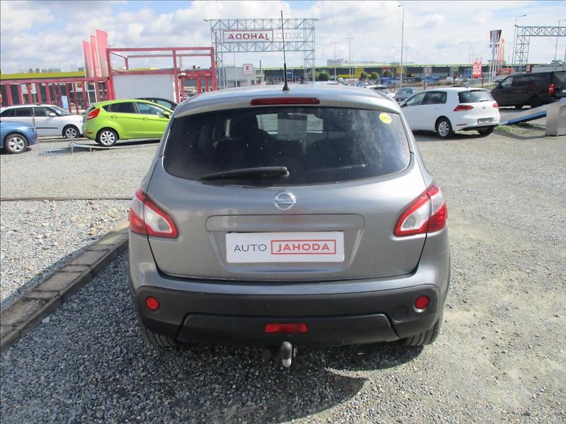 Nissan Qashqai 1,6 i+LPG, klima, tažné, - fotka 7 z 23