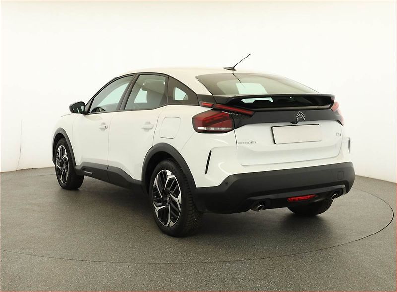 Citroën C4 (2021) 1.2 PureTech, Automat - fotka 4 z 15