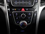 Hyundai i30 (2015) 1.6 MPI, Tempomat - náhled 12