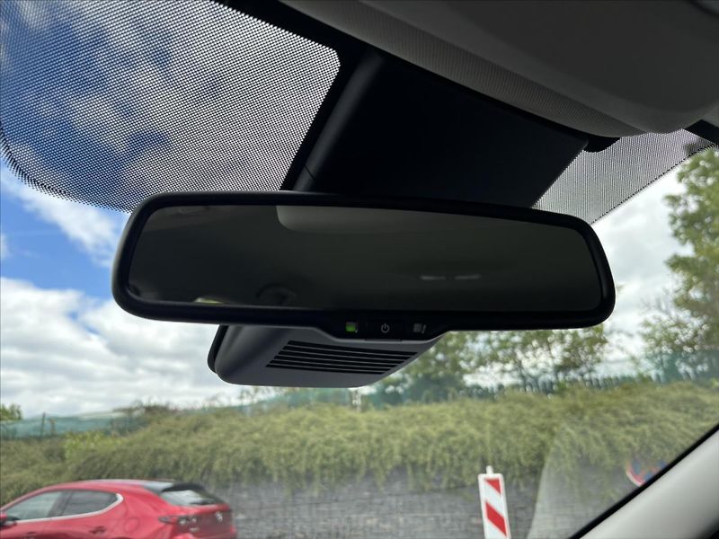 Nissan Qashqai 1,3 i Acenta 1.ČR VÝHŘEV KAMER - fotka 32 z 42