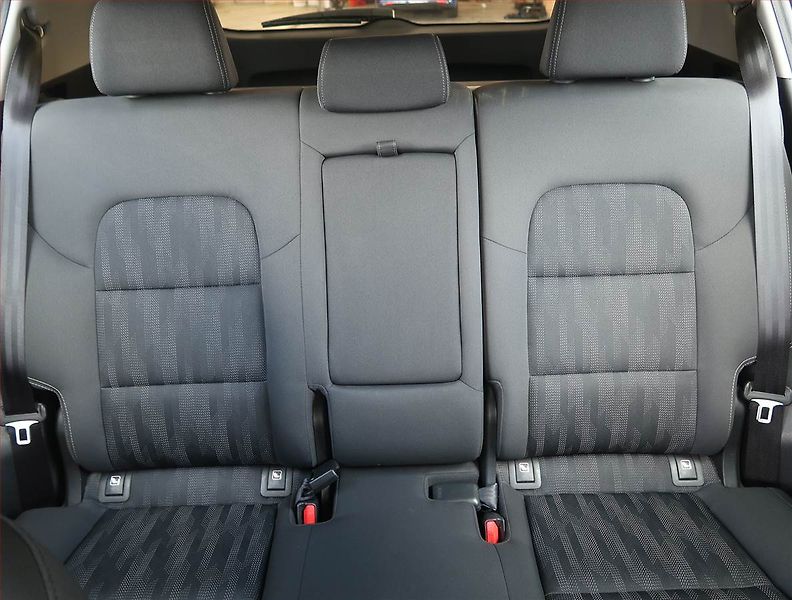 Kia Sportage (2017) 1.6 GDI, Serv.kniha, Navi - fotka 10 z 18