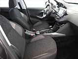 Peugeot 2008 (2019) 1.2 PureTech, ČR,1.maj - náhled 7