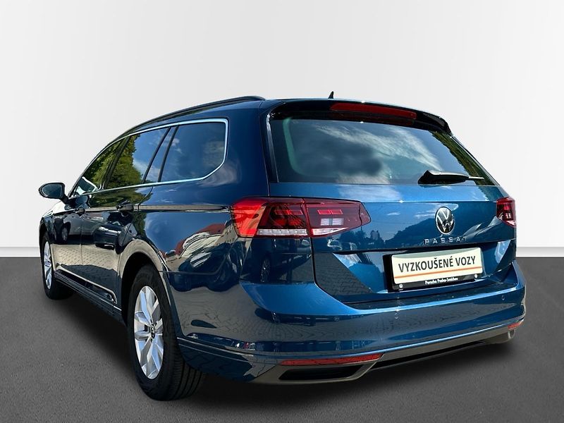 Volkswagen Passat Business 2.0 TDI 110 kW DSG Va - fotka 8 z 26