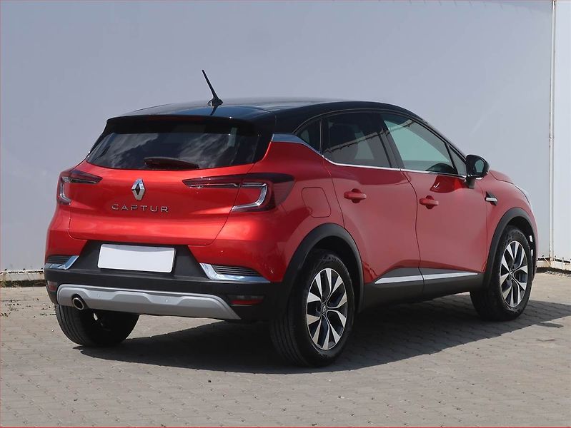 Renault Captur (2020) 1.3 TCe, Serv.kniha, Kůže - fotka 5 z 17