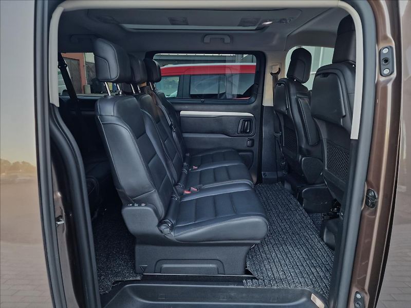 Peugeot Traveller 2.0HDI ALLURE L3,ČR,1.Majitel - fotka 15 z 49