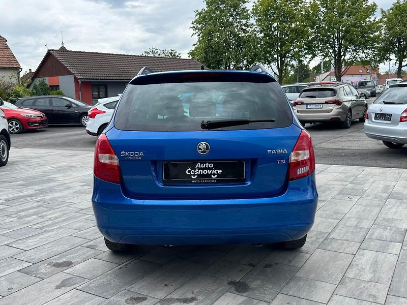 Škoda Fabia (2014) Elegance 1.2 TSI 63kW - fotka 6 z 29