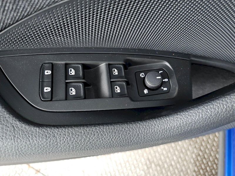 Škoda Kodiaq (2024) 2.0TDi 142kW 4x4 SELECTION 7S - fotka 23 z 28