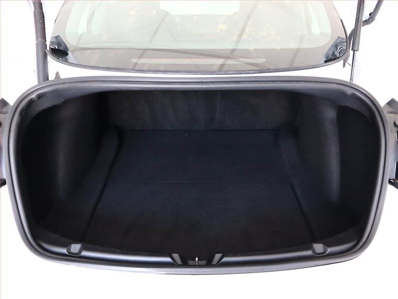 Tesla Model 3 (2020) Long Range 4WD 74kWh, SoH 90% - fotka 11 z 22