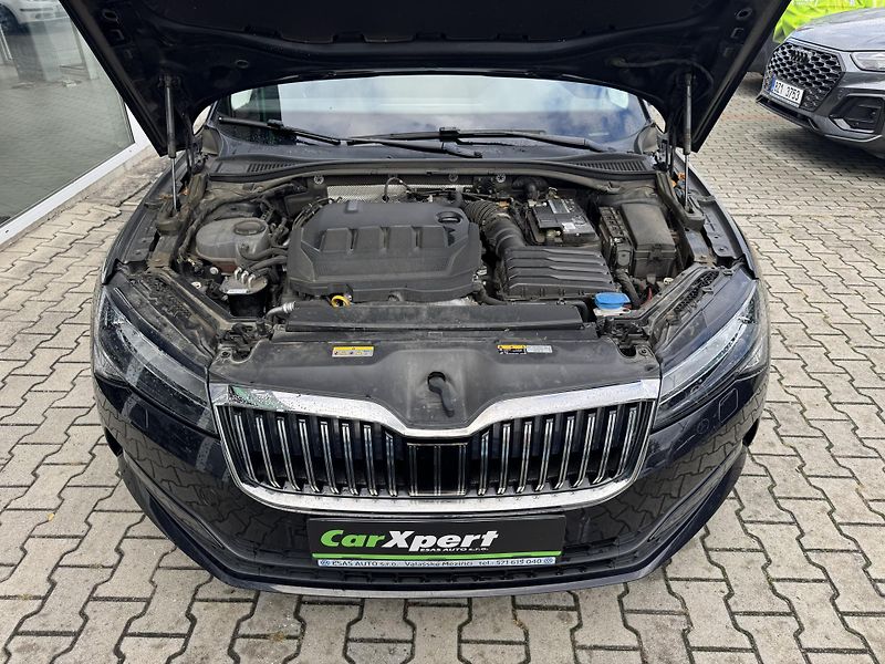 Škoda Superb Ambition - fotka 28 z 33