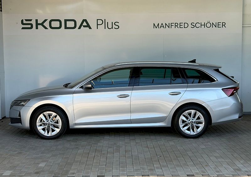 Škoda Octavia (2025) Top Selection 1.5 TSI / 110 kW - fotka 3 z 29