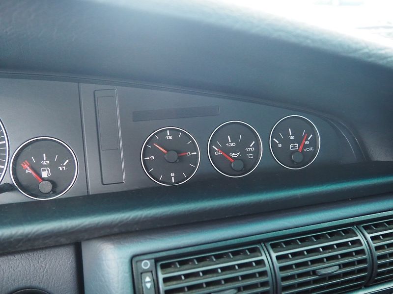Audi A6 (1996) 1.9 TDi - fotka 23 z 34