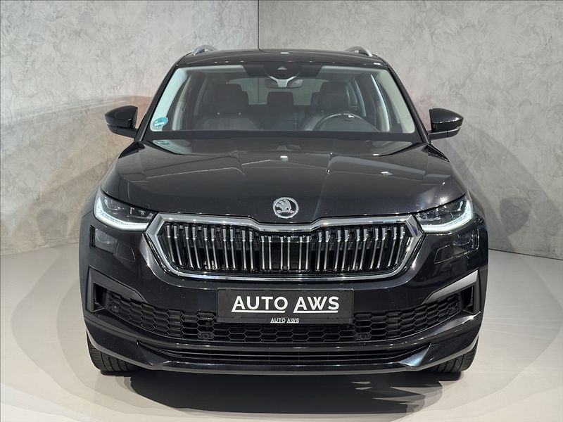Škoda Kodiaq 2,0 TDi  DSG 4x4 L&K Virtual L - fotka 2 z 49