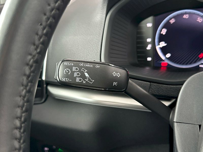 Škoda Karoq (2022) 1.5TSI 110kW Ambition Tour - fotka 26 z 31