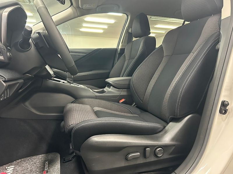 Subaru Outback (2025) 2.5 ACTIVE 2025 nové auto | Zá - fotka 17 z 47