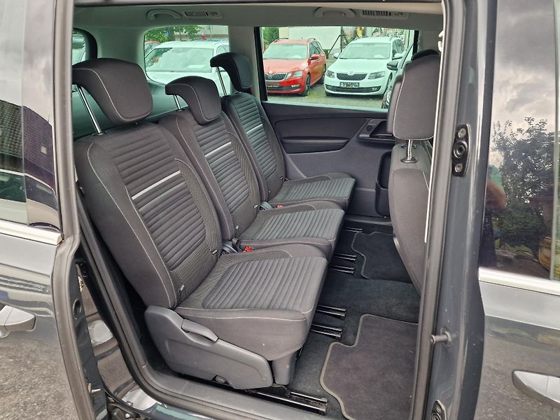 Volkswagen Sharan 2,0TDI CUP - fotka 10 z 16