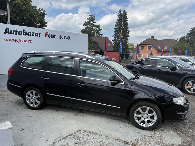 Volkswagen Passat (2009) 2.0 TDI Sportline  - fotka 5 z 21