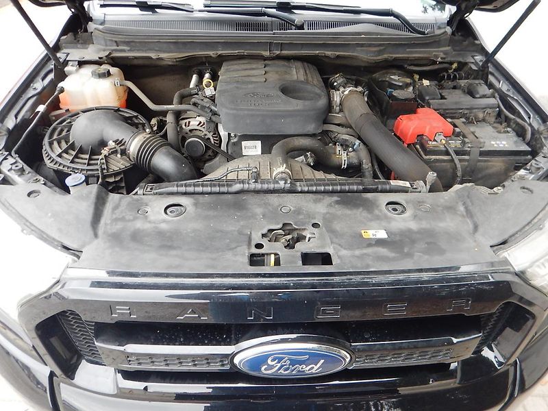 Ford Ranger 2.2 TDCi LIMITED 4x4 AUTOMAT - fotka 33 z 36