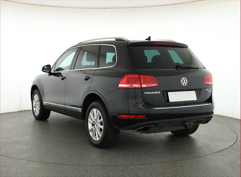 Volkswagen Touareg (2012) 3.0 TDI, 4X4, Automat - fotka 4 z 21
