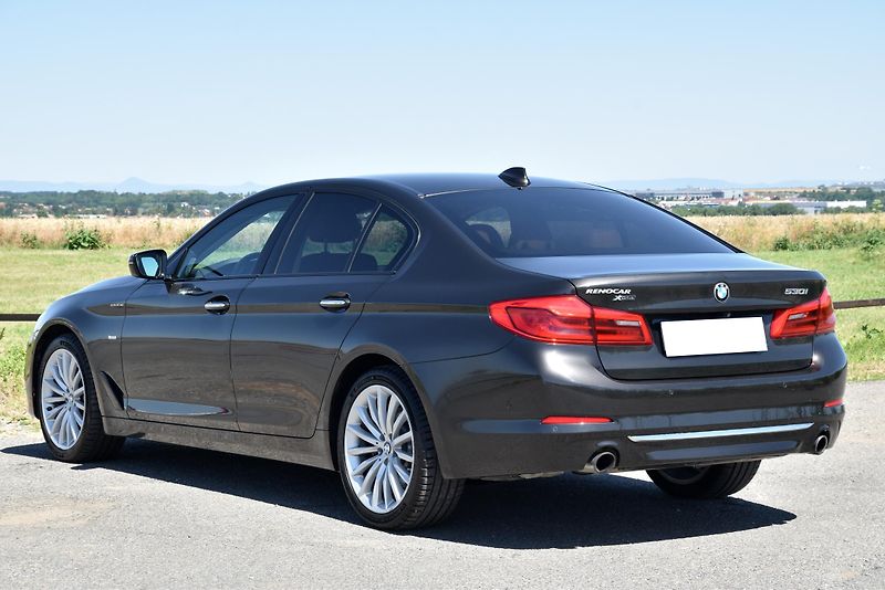 BMW Řada 5 530i xDrive LUXURY LINE,LED,ČR - fotka 3 z 50