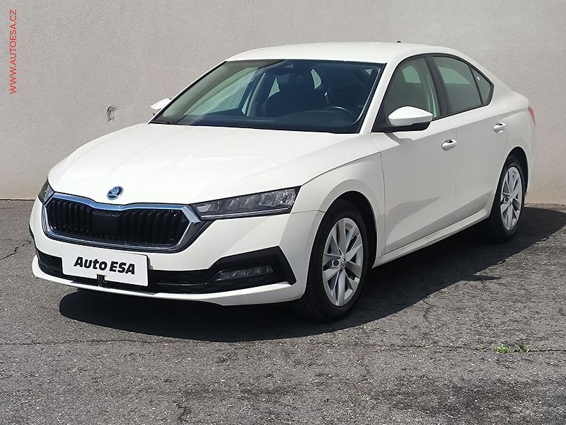 Škoda Octavia (2021) 1.5 TSi, 2.maj,ČR, Ambition - fotka 3 z 25