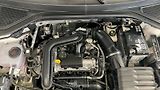 Volkswagen T-Roc (2024) R-Line 1.0 TSI 81kW - náhled 17