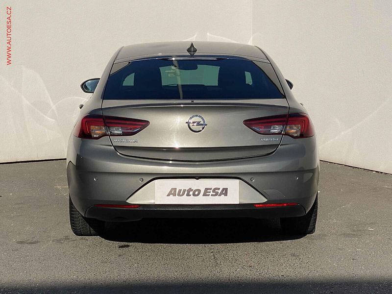 Opel Insignia (2017) 1.5 T, LED, navi, headUP - fotka 5 z 19