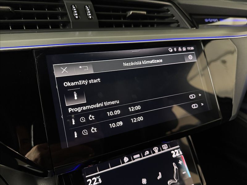 Audi e-tron S 370 Digital LED Záruka - fotka 39 z 50