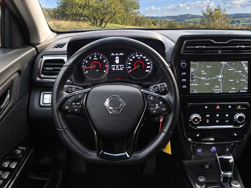 SsangYong Tivoli 1,5 T-GDI 120kW Grand Automat - fotka 19 z 33