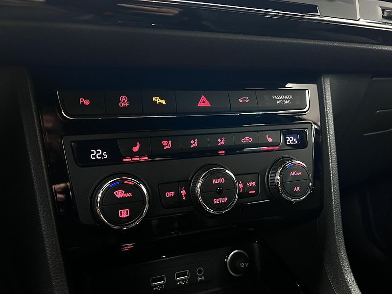 Seat Ateca 1.4 TSI 110 kW Xcellence 4x4 - fotka 41 z 41