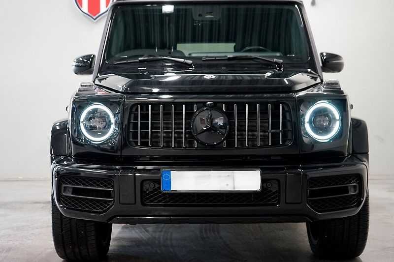 Mercedes-Benz Třídy G 63 AMG Manufaktur Exclusive + - fotka 2 z 24