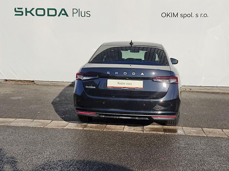 Škoda Superb (2024) Selection 2,0 Tdi 110Kw DSg - fotka 33 z 36