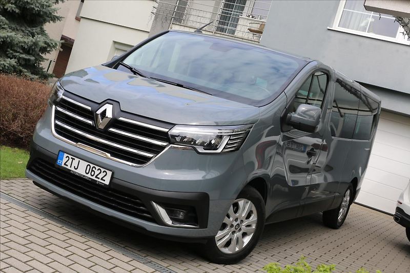 Renault Trafic 2,0 1.maj. ČR,DPH, 8míst - fotka 7 z 48