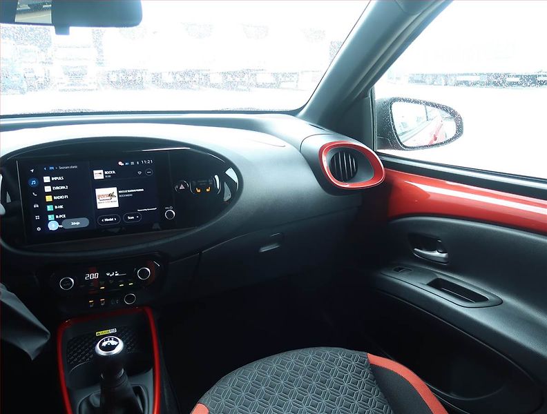 Toyota Aygo (2025) 1.0, Serv.kniha, Navi - fotka 8 z 20