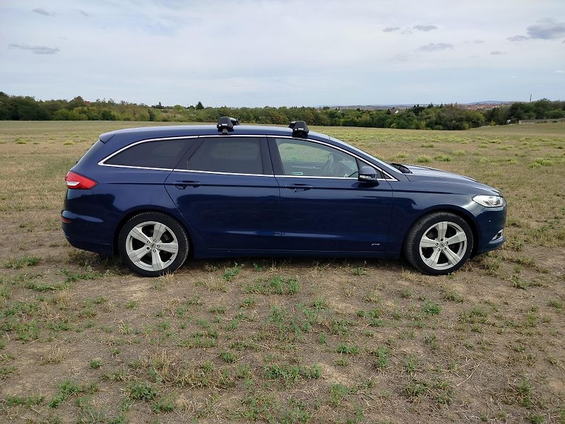 Ford Mondeo (2018) Business 2.0TDCi 4x4 110 kWmk5 - fotka 2 z 12