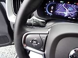 Volvo XC60 B4 145kW AWD LED Mild-Hybrid - náhled 18