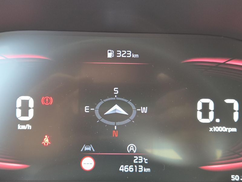 Kia Stonic 1,2i 1.MAJITEL , SPLÁTKY VŠEM! - fotka 12 z 12