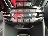 Peugeot 2008 (2015) 1.2PT, ČR, AC, park.asist - náhled 13