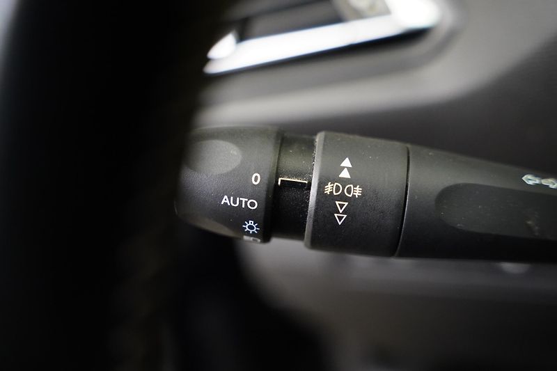 Peugeot 308 - fotka 16 z 29