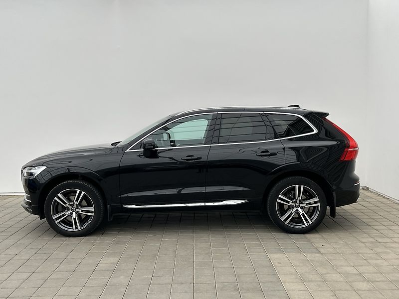 Volvo XC60 2.0 D4 4x4 INSCRIPTION - fotka 2 z 26