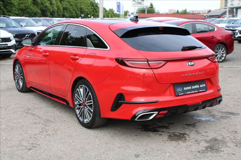 Kia ProCeed 1,6 TGDI  ČR,GT,AUTOMAT,ZÁRUKA - fotka 6 z 35
